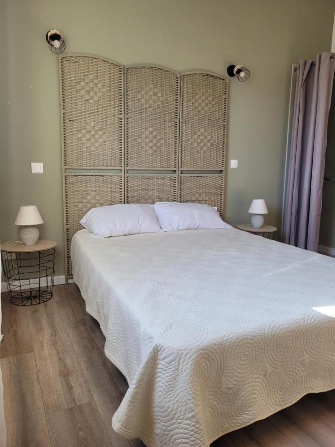 Hotel U Liamone Saint-Florent  Exteriör bild